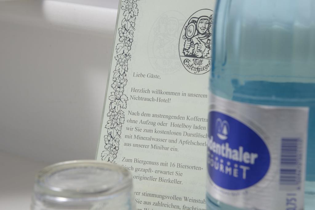 Hotel Till Eulenspiegel - Nichtrauchhotel - Garni Würzburg Esterno foto